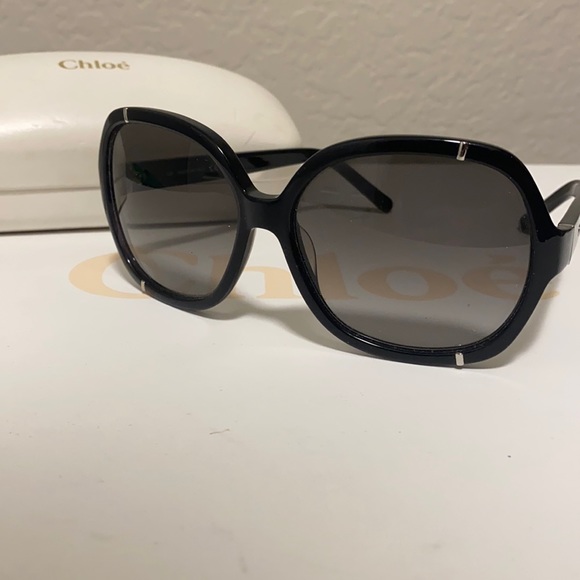 Black Chloe Sunglasses